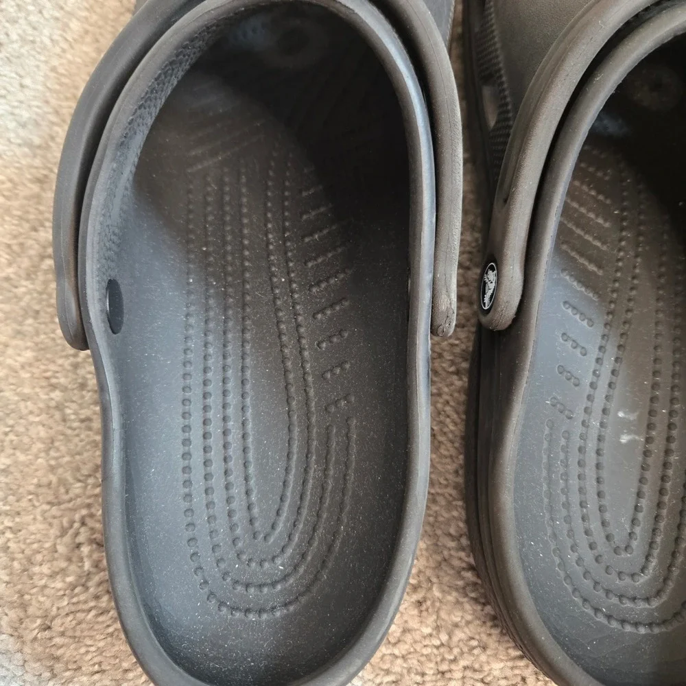 CROCS classic clogs